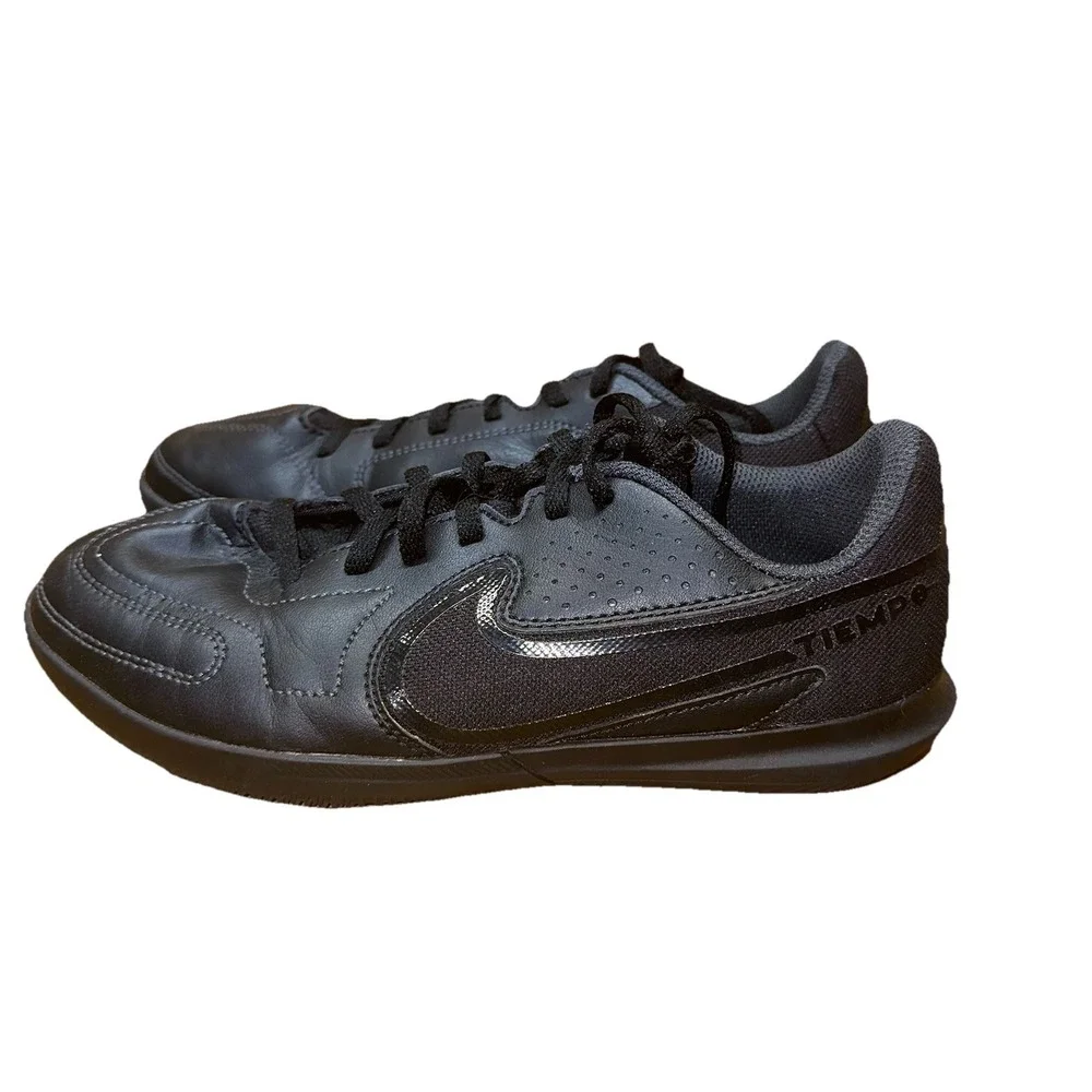 New Nike Tiempo DA13332-001 Shadow‎ Pack Indoor Soccer Black Shoes Size Youth 4